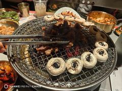 -草家酱蟹炭火烤肉店(珲春南路一店)