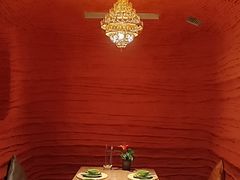 -耶里夏丽·丝路国际·新疆餐厅(浦东区东方路店)