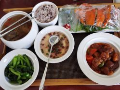 -臻康乃馨月子中心(集美店)