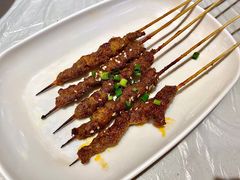 -肥肥虾庄·金牌油焖大虾(首义路店)