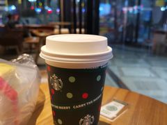 -星巴克(珠海摩尔百货店)