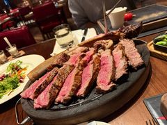 -恰餐厅及酒吧 CHAR Bar & Grill (北京丽都皇冠假日店)