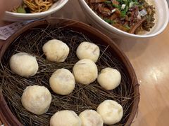 -佬钱湾仔(衣裳街店)