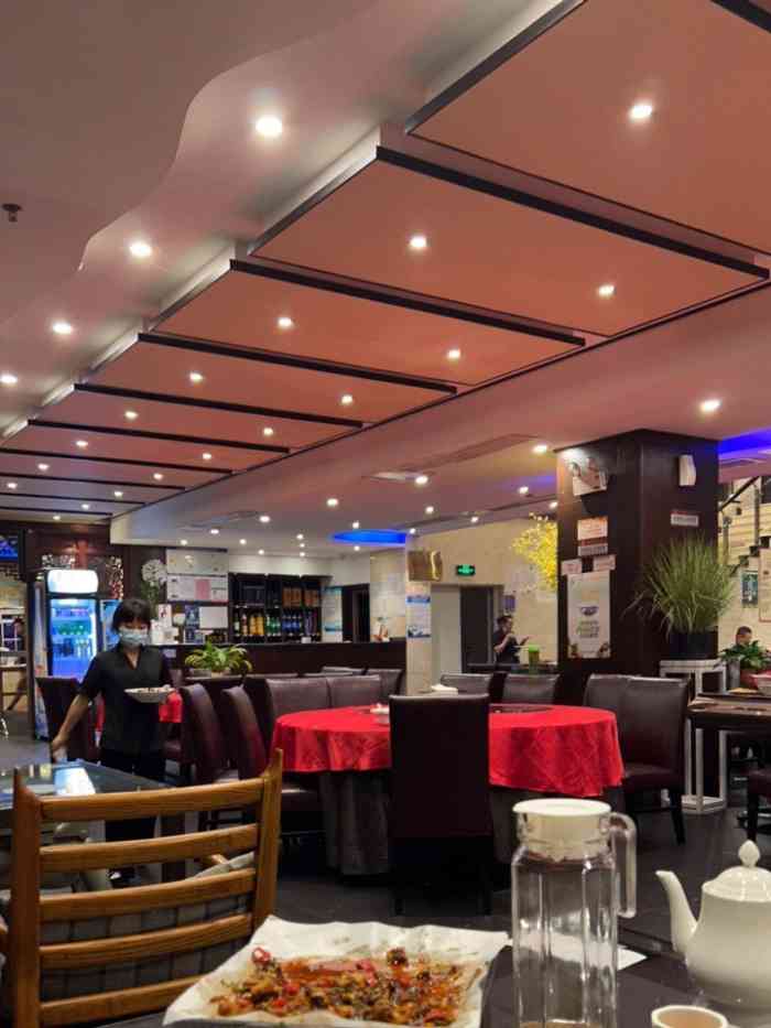 京庭御铺烤鸭(未来方舟店)-"好长时间没有吃烤鸭了,挑了个附近的烤鸭