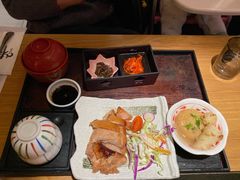 照烧鸡排定食-味太助·银饭食堂(中华城店)