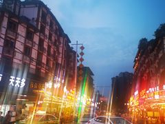 -张公桥美食街