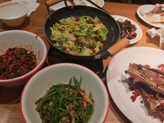 -俏湖兰·辣椒炒个肉(海沧店)