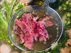 吊龙伴-幸运牛汕头小黄牛牛肉火锅(梅林店)