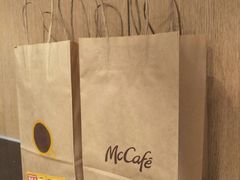 -麦当劳(展览路店)