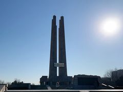 -唐山抗震纪念碑广场