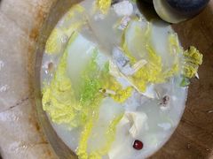 -滇香肴·云南菜蒸汽石锅鱼(云南北路店)