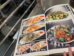 -胡须佬鸡煲四季火锅店(石厦西村直营店)