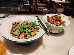 -佬麻雀·剁椒鱼头(京基KK One店)