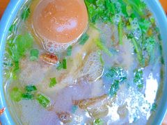 -全家福米线