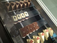 -Dough&Joe团憩(瑞虹天地月亮湾店)