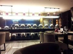 -唐拉雅秀酒店-西锦汇空中BBQ·思创餐厅