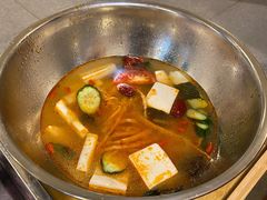 云南酸竹笋锅-云中鱼蒸汽石锅鱼(川沙百联店)