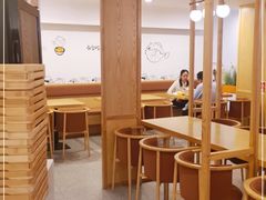 -江小鲀河豚馄饨(日月光店)