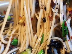 -叶伟胡辣壳面(两路口店)