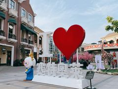 -王府井奥莱临潼小镇(临潼店)