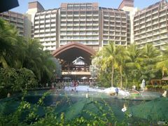 -三亚湾海居铂尔曼度假酒店