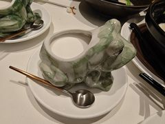 椰汁木瓜炖雪蛤-侨美·唐荔园·40年地道粤菜