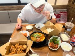 -富乐满 炸鸡&韩国料理 불로만(虹泉路店)