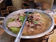 -肖四女乐山跷脚牛肉(世博源店)