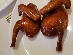 烤乳鸽-利苑酒家(金宝店)