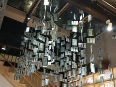 -猫的天空之城概念书店(杭州南宋御街店)