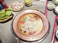 -阿婆情腊排骨火锅·野生菌季(古城旗舰店)