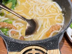 -云海肴·汽锅鸡·云南菜(天山百盛优客店)