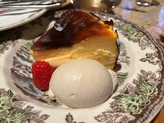 -BROWNSTONE布朗石西班牙餐厅(富城店)