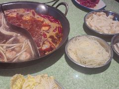 -憨铁匠老火锅(龙岗万科里店)