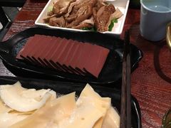 -重庆爽翻天老火锅(临平万达广场店)