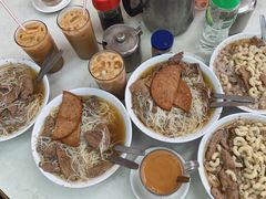 -维记咖啡粉面(福荣街店)
