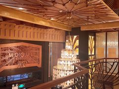 -Mogul Eatery·大亨餐酒馆