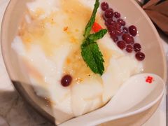 -孔雀云贵川·融合菜(长宁来福士店)