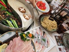-居石捞·潮汕卤水火锅(华山店)