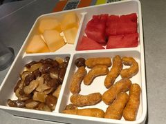小吃水果拼-齐齐哈尔烤肉·地摊烤肉大王(杭州总店)
