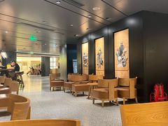 -星巴克臻选(国贸商城首店)