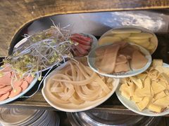 -肖肖酸萝卜鱼火锅(总店)