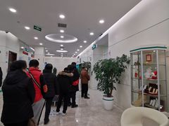 -中国农业银行(上海陆家浜路支行)