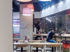 -魔都三兄弟酸辣粉·蘸卤炸串(虹桥万科店)