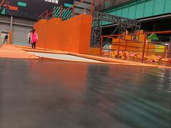 -极限PLAY运动娱乐新世界·团建派对表演休闲馆·室内高空游乐园