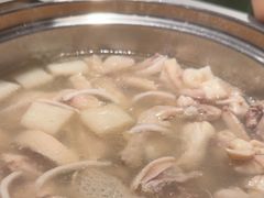 -烹然四季椰子鸡火锅(姚家园万象汇店)