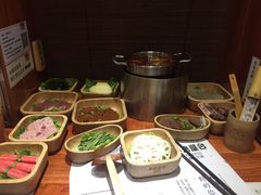 -独食火锅·半米屋台(直营总店)