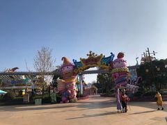 -七彩云南欢乐世界