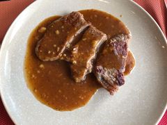 牛扒-广州希尔顿逸林酒店-OPEN開·全日制餐厅·海鲜·小火锅·自助餐(东风路店)