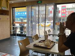 -华莱士·炸鸡汉堡(吉祥街店)